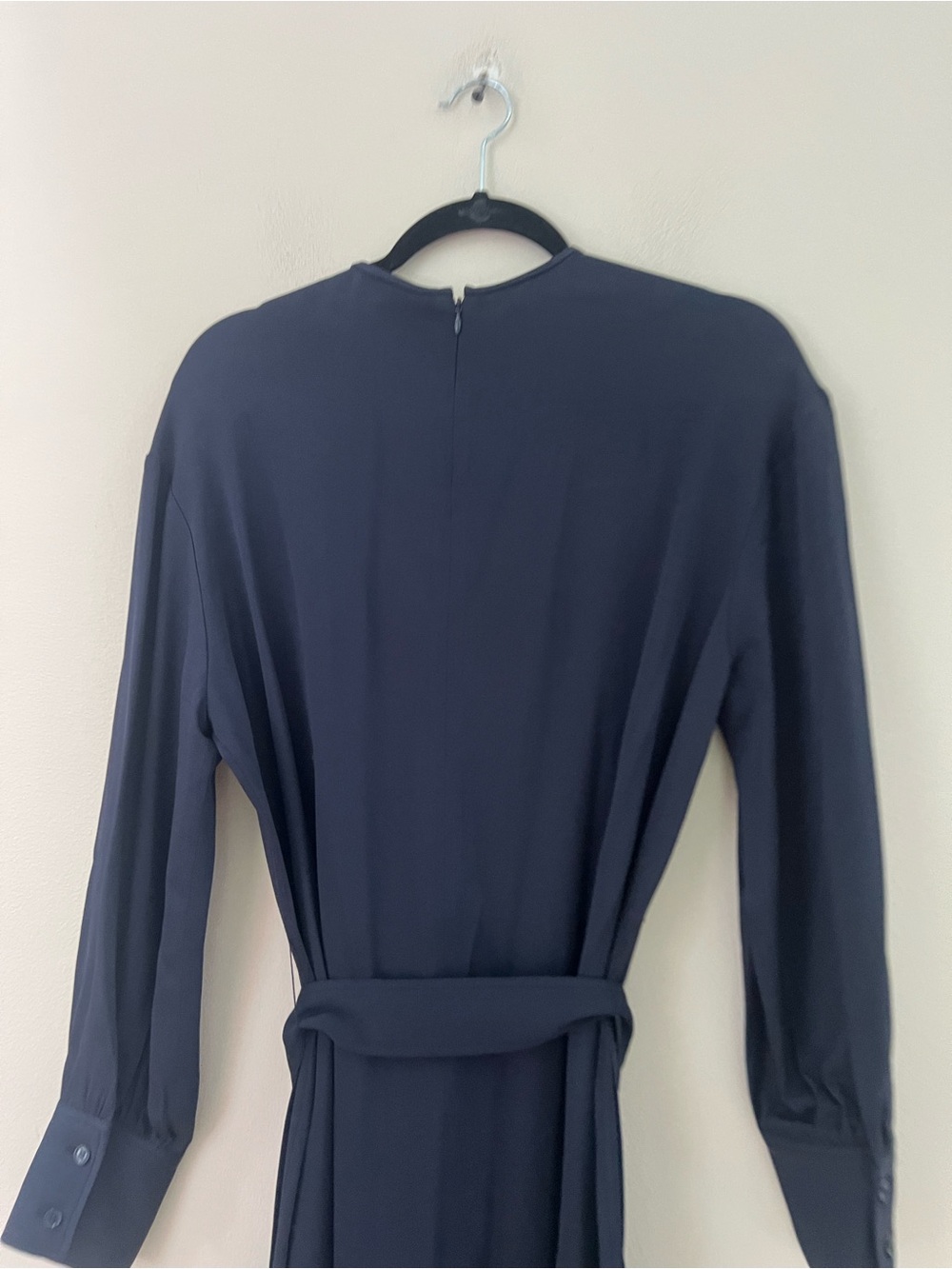 Reiss Navy Keyhole Tie-Waist Midi Dress - Picture 11 of 11
